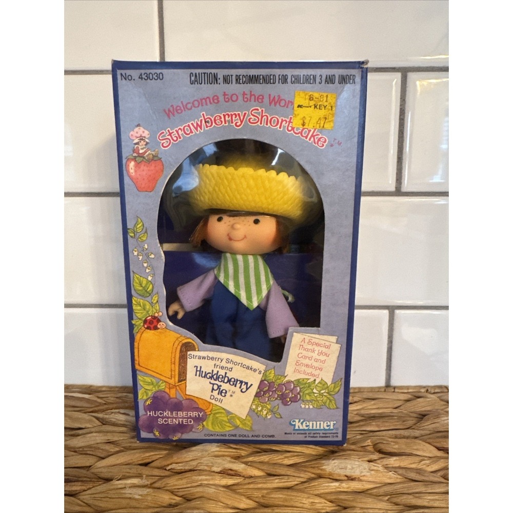 Kenner Strawberry Shortcake Huckleberry Pie Doll 43030 MIB 1980 Sealed Vintage
